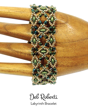 Labyrinth Bracelet in Gold Shine Green SuperDuo beads