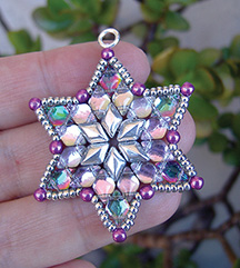 DiamonDuo Star beaded up with "backlit" GemDuo beads