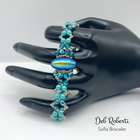 Sofia Bracelet, free pattern at AroundTheBeadingTable.com