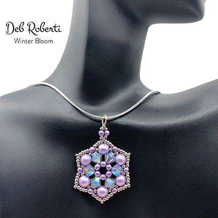Winter Bloom, free crystal pendant pattern